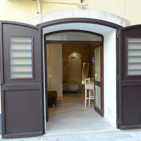 Bed and Breakfast La Stanza Bari Exterior foto